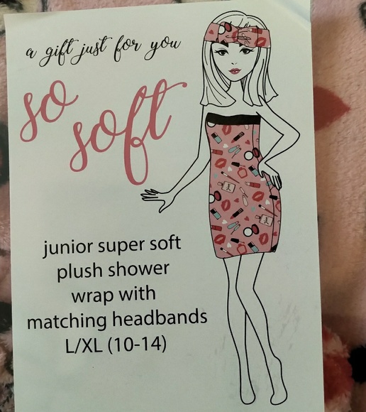 Bebe Junior Plush Shower Wrap W/ Headband👩💗 - Picture 2 of 4